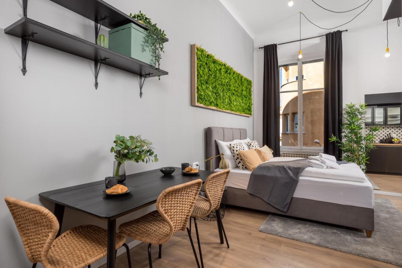 Apartments & Rooms One World Ριέκα Εξωτερικό φωτογραφία