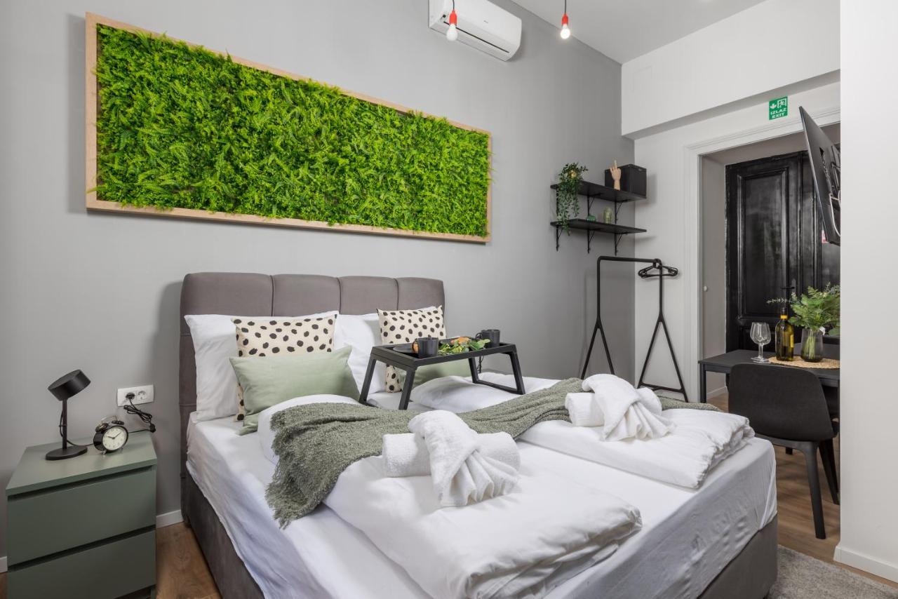 Apartments & Rooms One World Ριέκα Εξωτερικό φωτογραφία