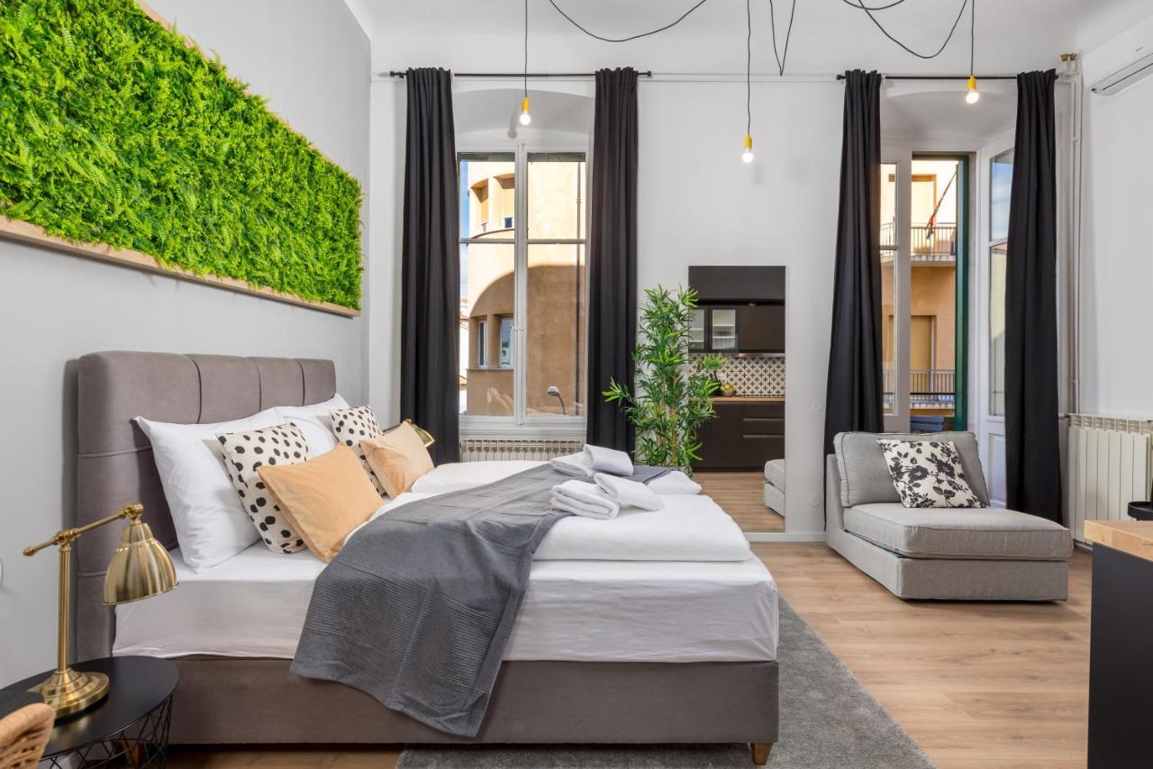 Apartments & Rooms One World Ριέκα Εξωτερικό φωτογραφία