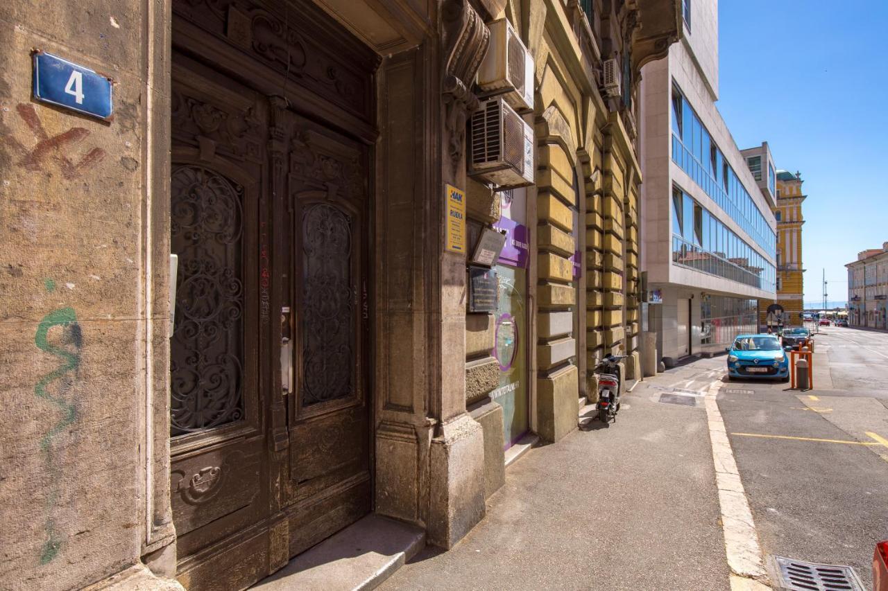 Apartments & Rooms One World Ριέκα Εξωτερικό φωτογραφία