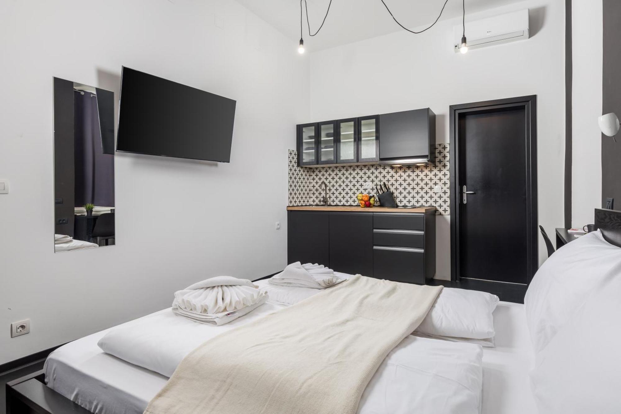Apartments & Rooms One World Ριέκα Εξωτερικό φωτογραφία